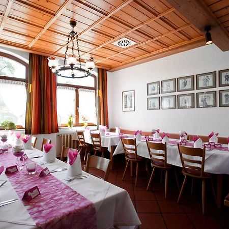 Hotel-Gasthof Roessle أولم المظهر الخارجي الصورة